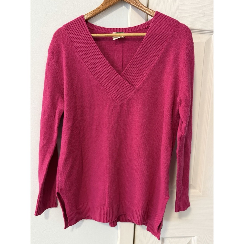 Anthropologie V Neck Sweater Sz S Barbie core GNO Stretchy Cozy Feminine